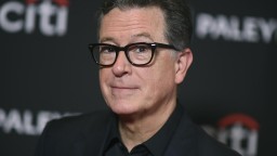 CBS спира шоуто на Стивън Колбер, един от най-големите критици на Доналд Тръмп