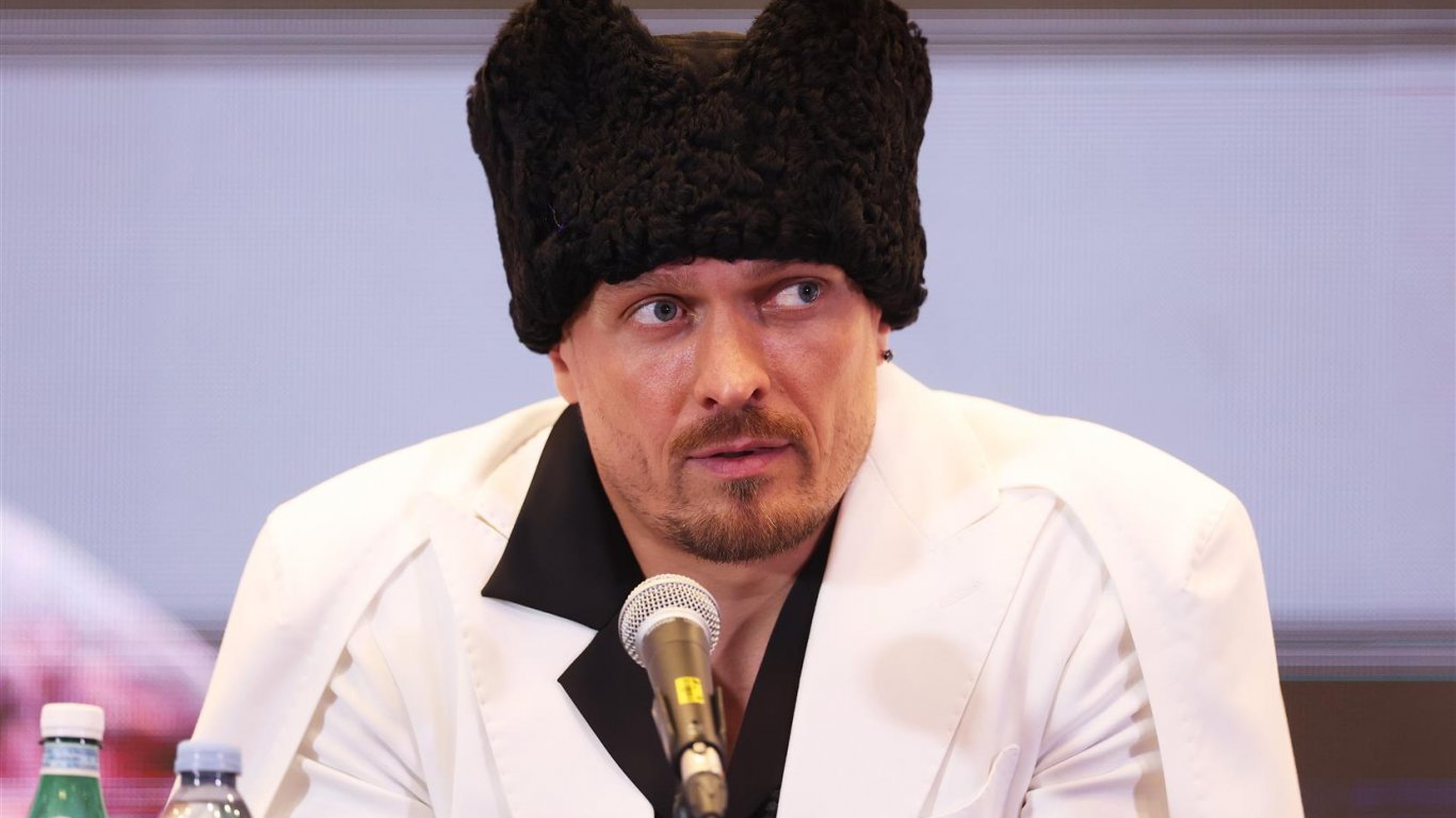 Разкриха следващия съперник на шампиона Усик