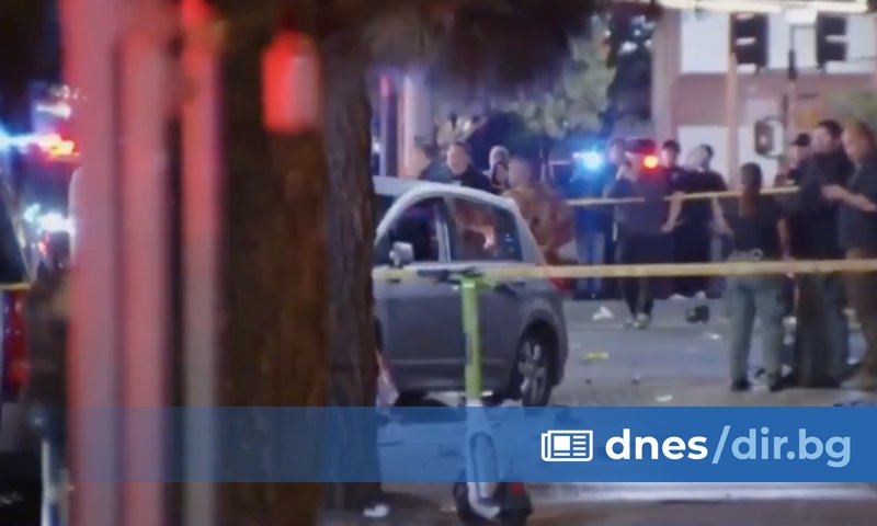 Най-малко 31 души са ранени, от които петима в критично състояние,