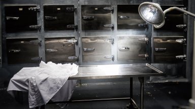 Италианец на 78 години се събуди половин час след като