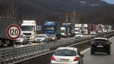 От 10 00 ч днес до 10 00 ч на 23 юли