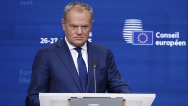 Полският министър председател Доналд Туск планира да преструктурира днес правителството си