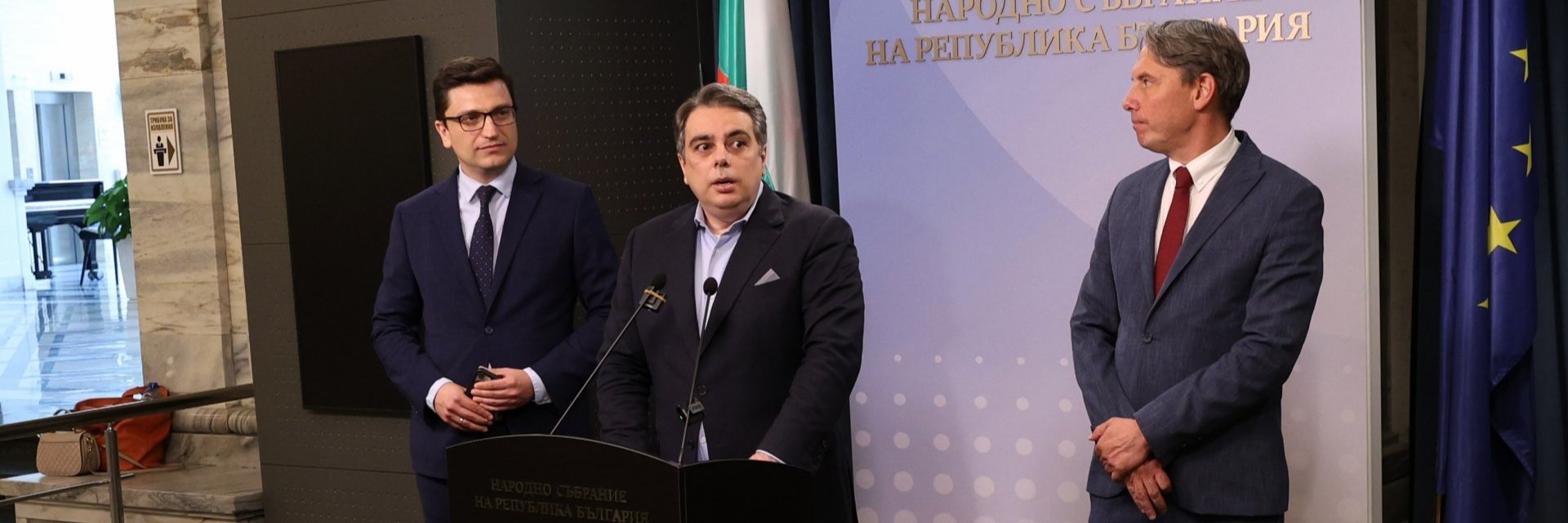 Асен Василев: Очаквайте скоро драматично увеличение на цените заради правителството