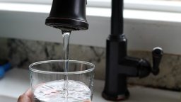 Ток, вода, боклук: Колко плащат европейците за битови сметки