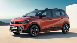 Renault Triber получи новото лого на марката