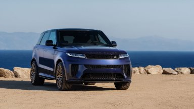 Range Rover Sport предлага до 230 външни цвята и до 1500 интериорни комбинации