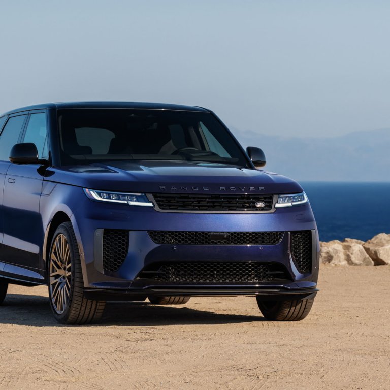 Range Rover Sport предлага до 230 външни цвята и до 1500 интериорни комбинации