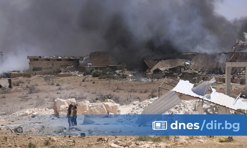 Най-малко шест са вече жертвите, а около 160 - ранените,