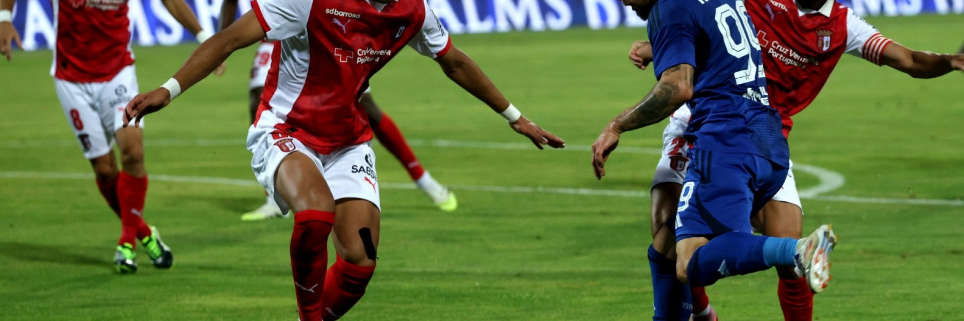 "Левски" по нищо не отстъпи на Брага и всичко ще се решава в Португалия