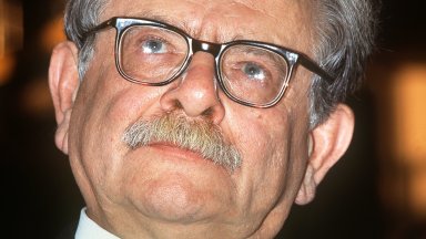 Русе съхранява паметта на единствения роден у нас нобелов лауреат Елиас Канети