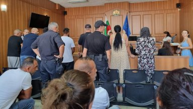 Пловдивският окръжен съд постанови арест за шестимата задържани за прокарване