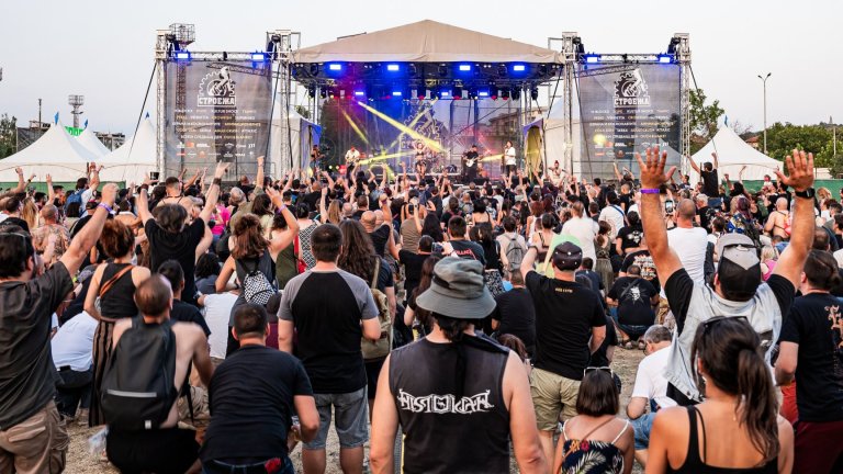 От Гребната база до небето - музиката на HILLS OF ROCK 2025 изстреля фестивалното лято на макс