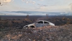 Хиляди декара горят, огнена нощ във Велико Търново, над 20 къщи изгоряха в Трънско