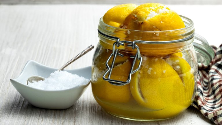 Консервирани солени лимони