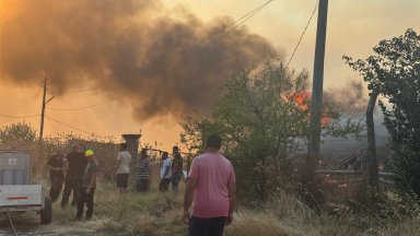 Комисар Джартов предупреди за екстремен риск от пожари в следващите 7 дни