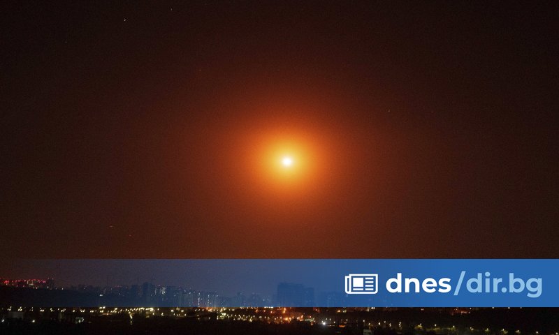 Най-малко осем души бяха ранени при руска атака с дронове