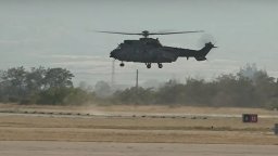 Три хеликоптера от ЕС се включват в борбата с пожара в Струмяни