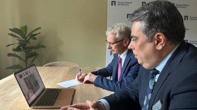 Президентът на Обнови Европа Валери Айе президентът на АЛДЕ Свеня