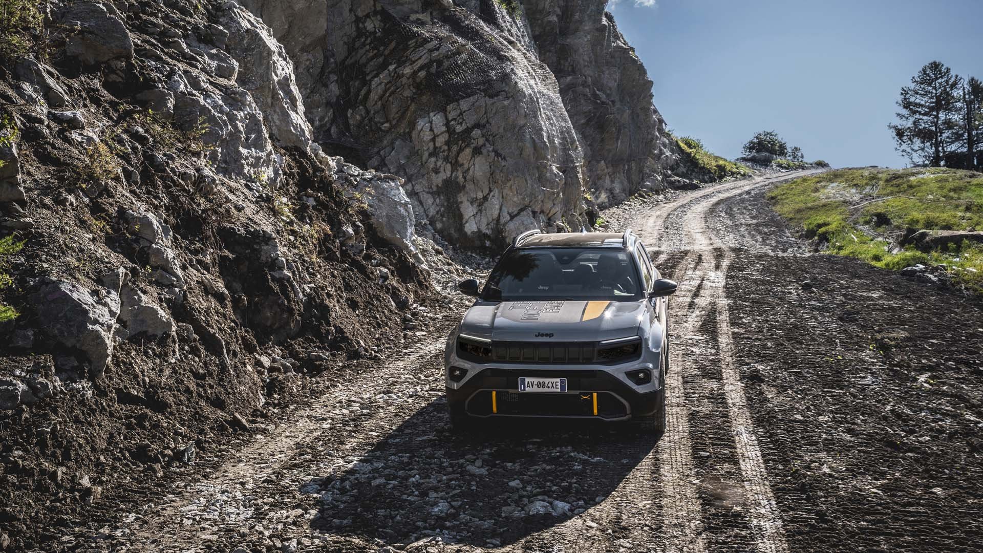 Jeep Avenger 4хе