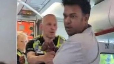 Повдигнаха обвинения на мъж крещял смърт за Америка смърт за