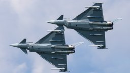 Берлин вдигнал изтребители за полета София-Лондон след фалшива заплаха от разведен българин