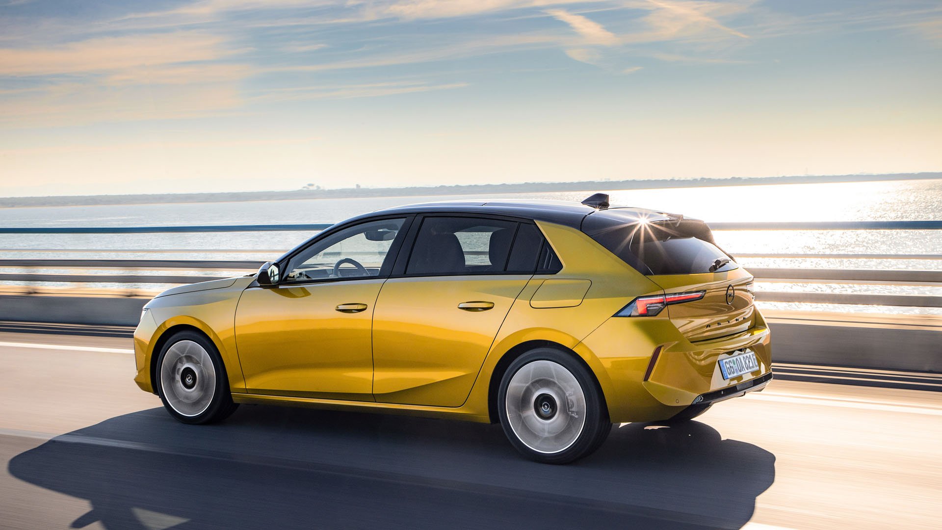 Opel Astra Plug-in Hybrid 