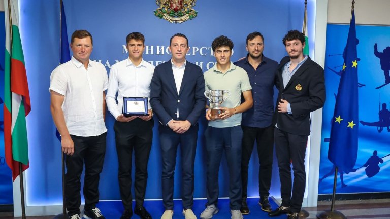 Министърът на спорта поздрави тенис федерацията след финала на US Open