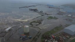 Извънредно положение на Курилските острови след труса, Шанхай е под двойна заплаха (видеа)