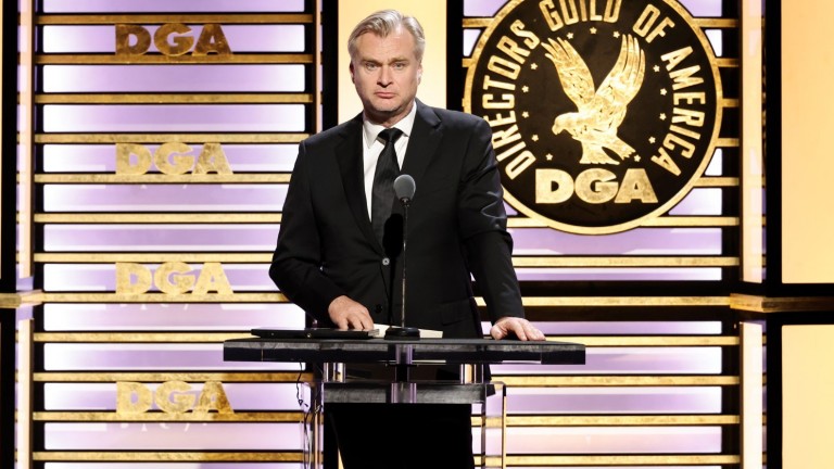 Кинофестивал критикува режисьора Кристофър Нолан, че е снимал новия си филм в Западна Сахара