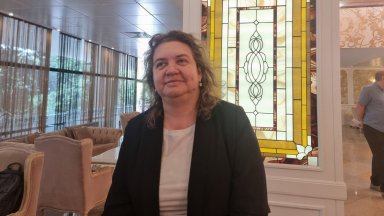 Както във вчерашния ден така и в голяма част от