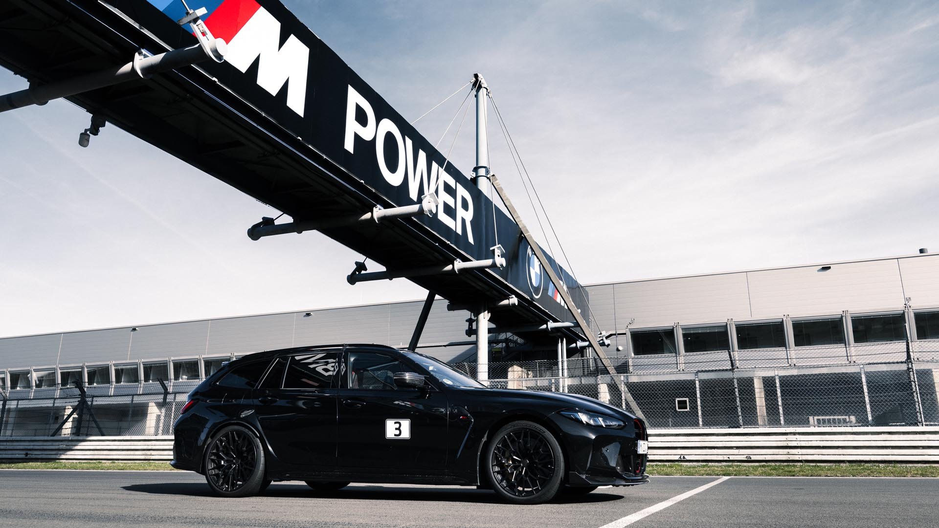 BMW M3 CS Touring 