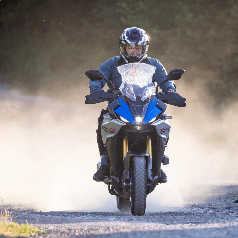 Suzuki GSX-S1000GX - мощ, комфорт и универсалност за всякакви условия