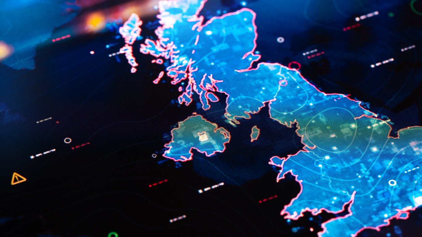 Социалната мрежа на Мъск: Свободата на словото е под заплаха във Великобритания