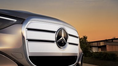 Mercedes-Benz разкри лицето на новия кросоувър GLC с EQ технология