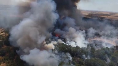 Магистралата от Истанбул и Одрин към България е затворена заради пожар 