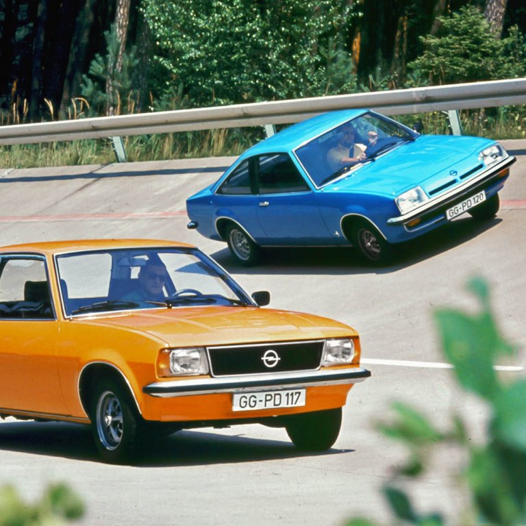 Opel отбеляза 50 години от дебюта на Ascona B и Manta B