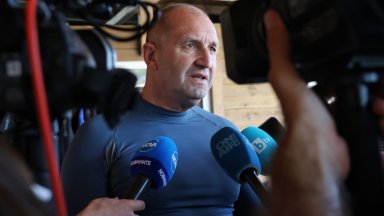 Президентът Румен Радев смята че е много рано да говори