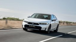 Honda освежи Civic с промени в екстериорния дизайн
