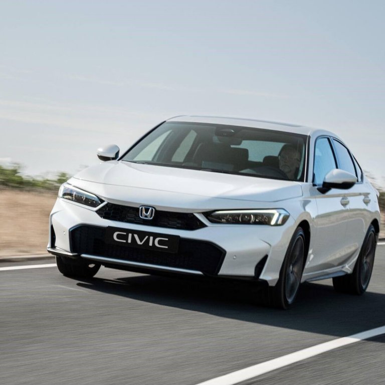 Honda освежи Civic с промени в екстериорния дизайн