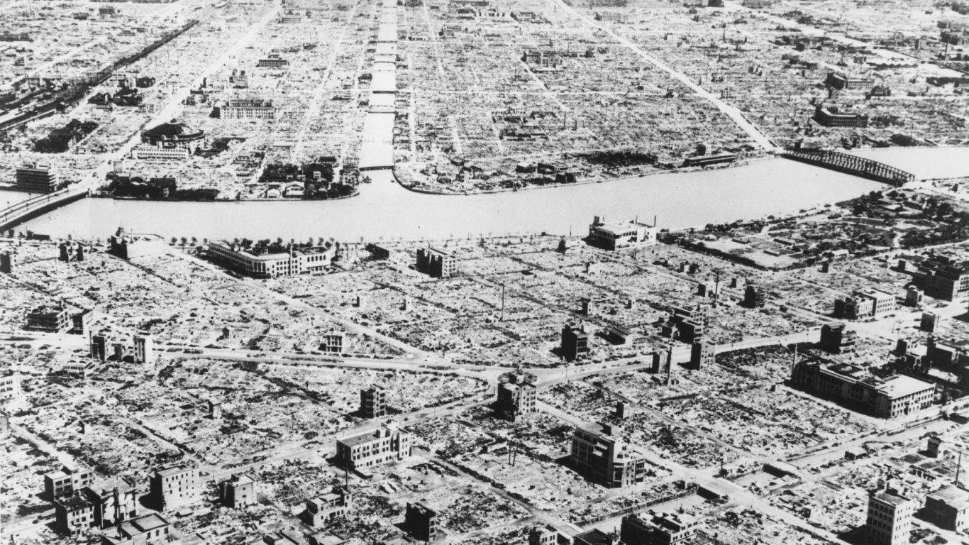  Токио след интервенция 