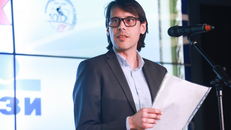 Нов скандал в родна федерация, изхвърлиха шефовете ѝ за две години