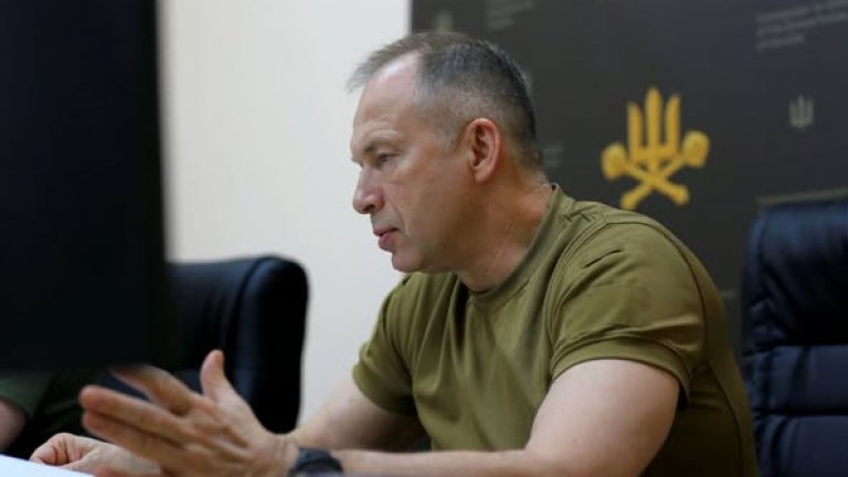 Сирски: Русия изпраща по 9000 допълнителни войници месечно на фронта