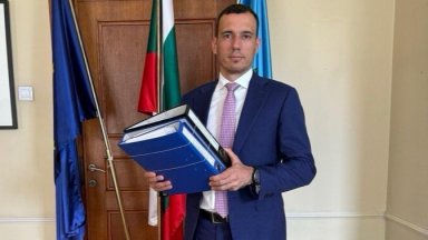 Кметът на София Васил Терзиев нарече безобразен и лобистки проект