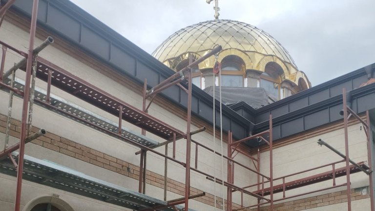 Софийска митрополия обвини кмета на "Изгрев" в натиск конкретна фирма да строи храм в района
