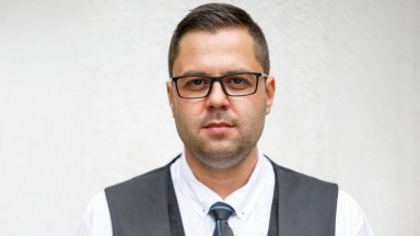 Когато едно дете започне да куца когато сутрин трудно прави