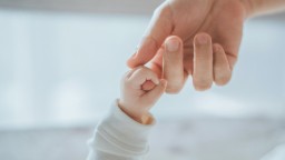 Ново начало след майчинство: Как да убедите работодателя, че сте ценен кадър
