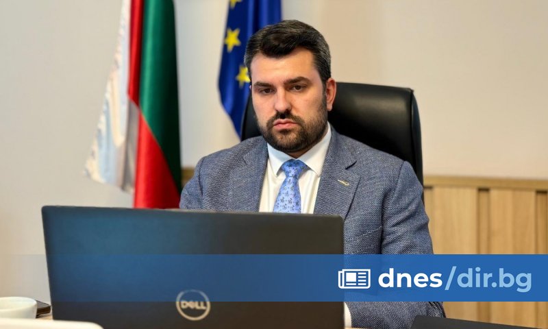 Македонският въпросРумен Радев: Правата на сънародниците ни в РСМ е