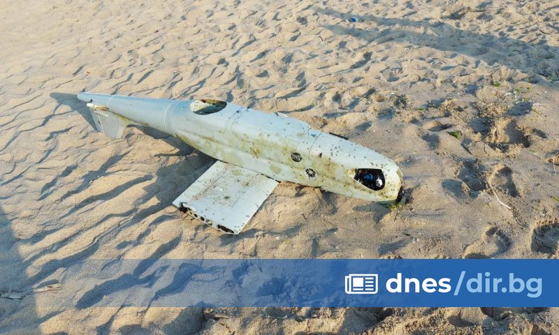 Откритият и взривен на  дрон е престоял в морска среда поне