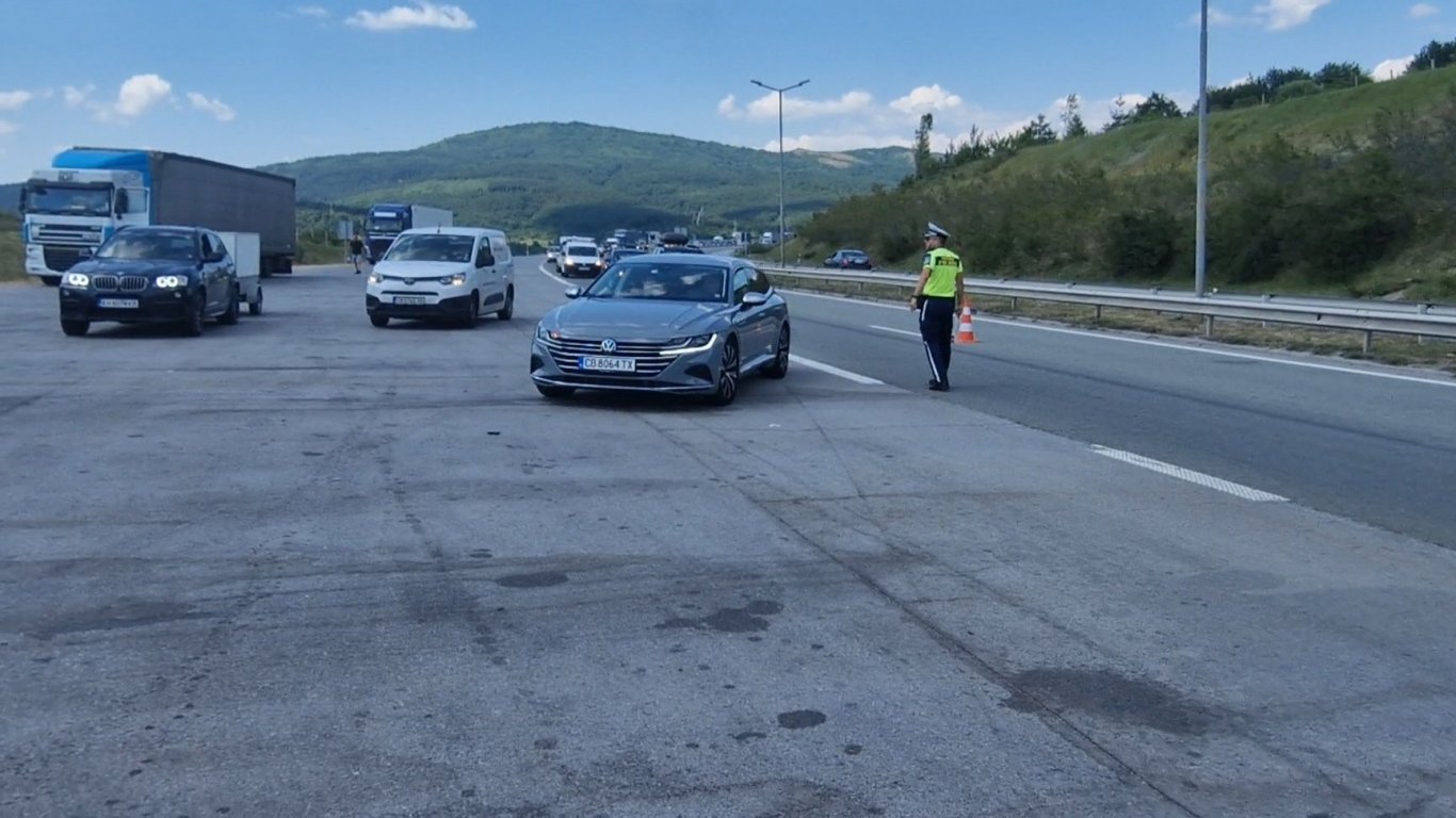 Старозагорец е засечен да шофира с 203 км/ч по магистрала "Струма"
