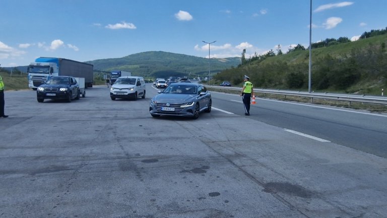 Старозагорец е засечен да шофира с 203 км/ч по магистрала "Струма"